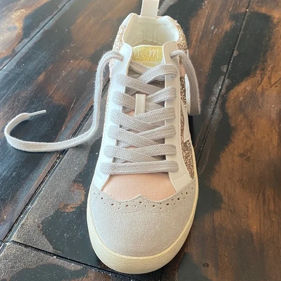 Mi.iM Glittery Pink and White Women's Sneakers - Picture 9 of 16